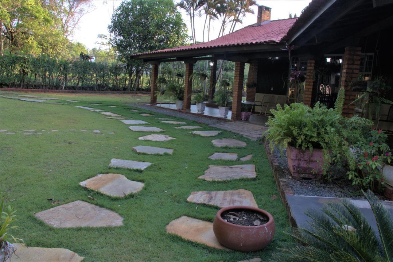 Casa Unica Com Piscina E Lareira A 1,2 Km Do Centro Villa ชาปาดา ดอส กิมาไรส์ ภายนอก รูปภาพ